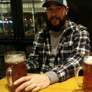 Meet your Posher, Adam